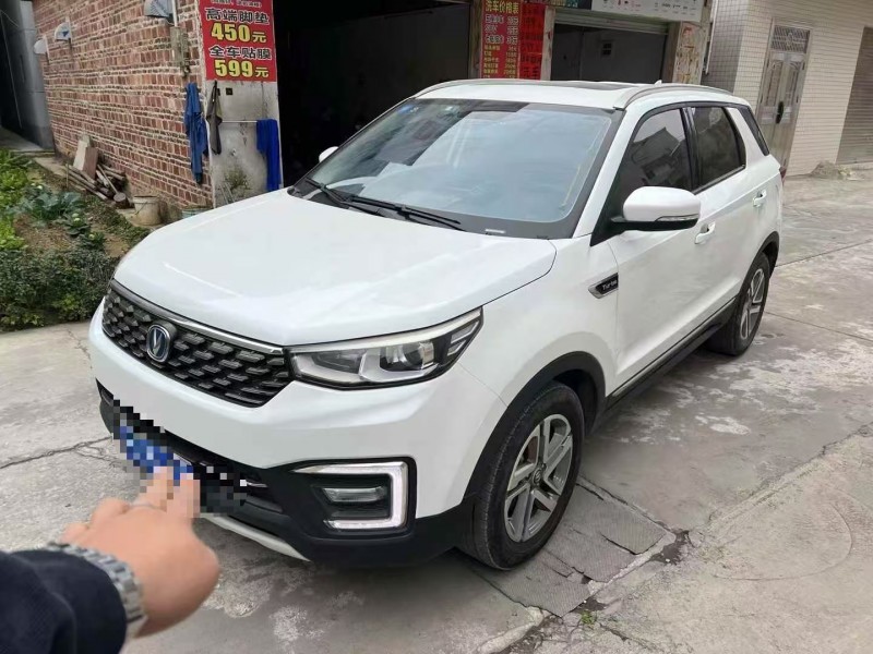 珠海19年長安汽車CS552
