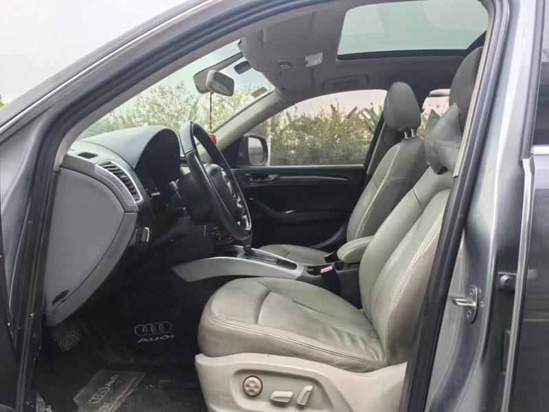 广州10年奥迪Q57