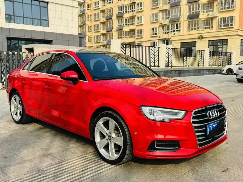 青岛17年奥迪A33