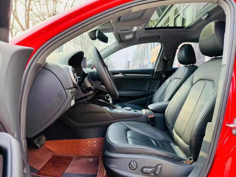 青岛17年奥迪A35