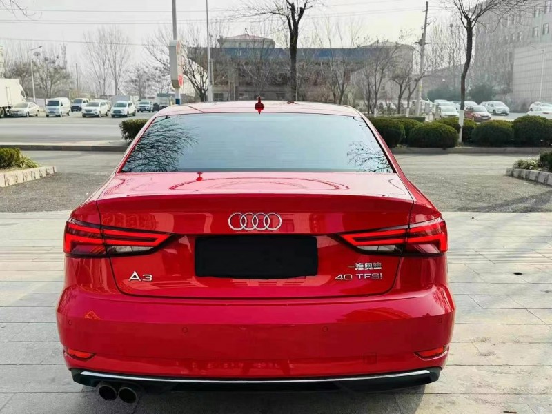 青岛17年奥迪A39