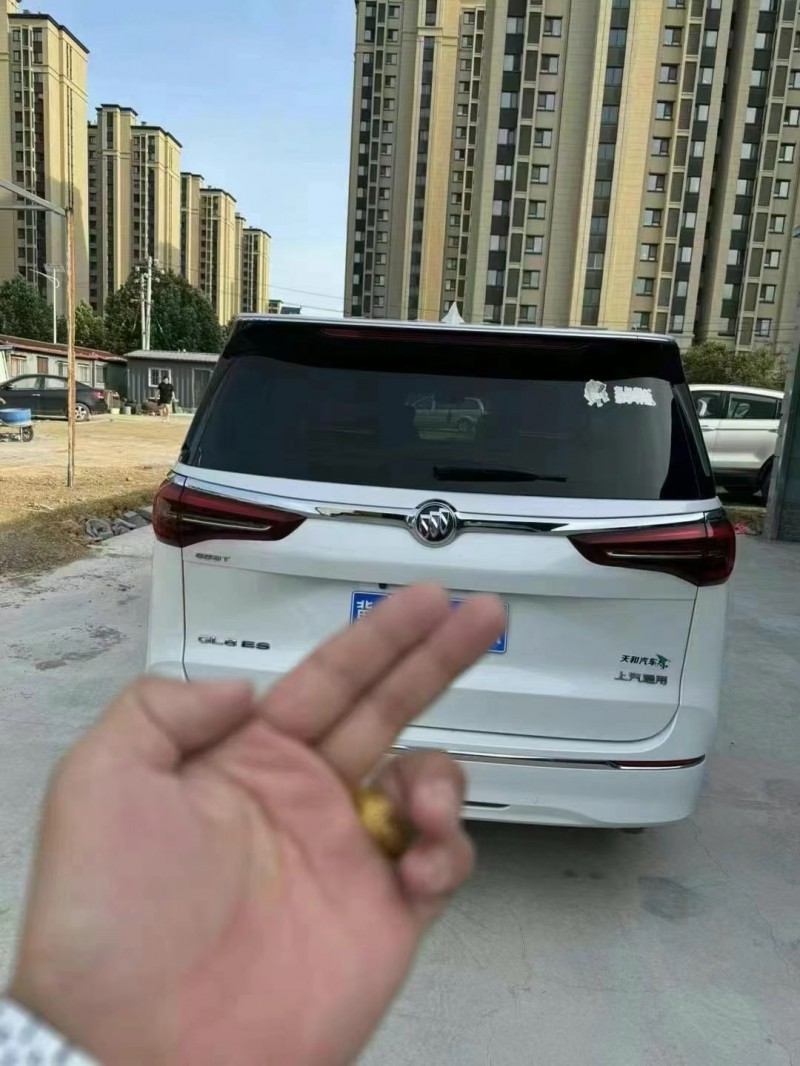 青岛21年别克GL89
