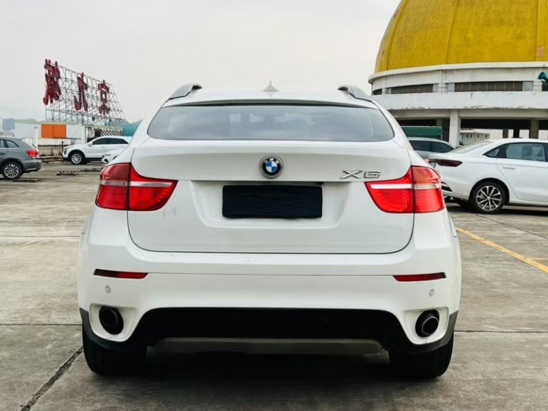 东莞12年宝马X67