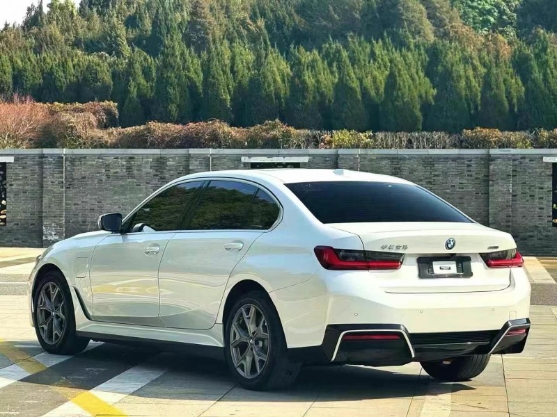 东莞23年宝马i35