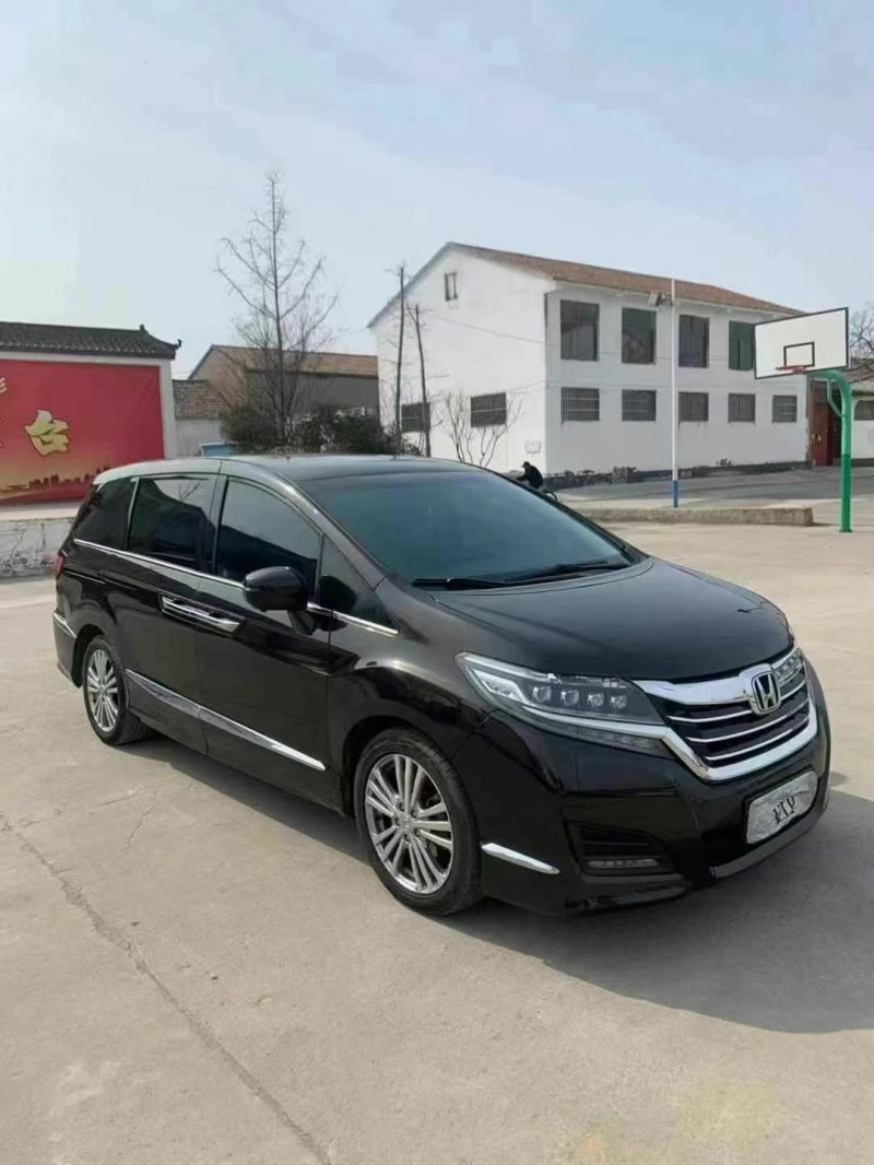 菏泽16年本田艾力绅3