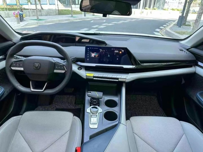 江門23年長安汽車UNI4