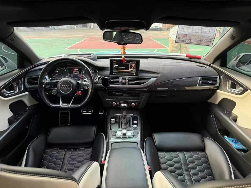 广州17年奥迪S72