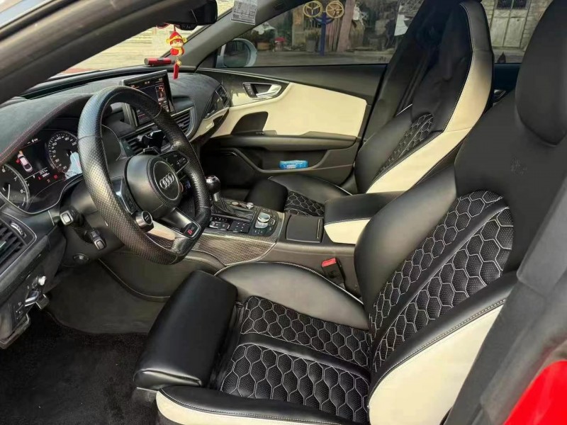 广州17年奥迪S74