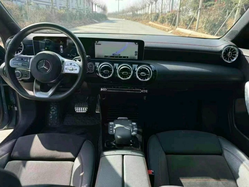 徐州20年奔驰CLA5