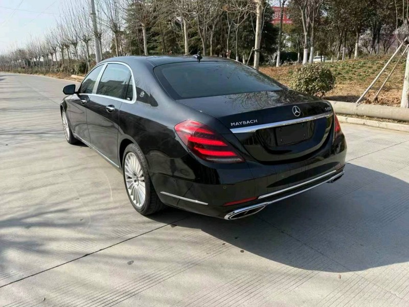 徐州18年奔驰迈巴赫S级7