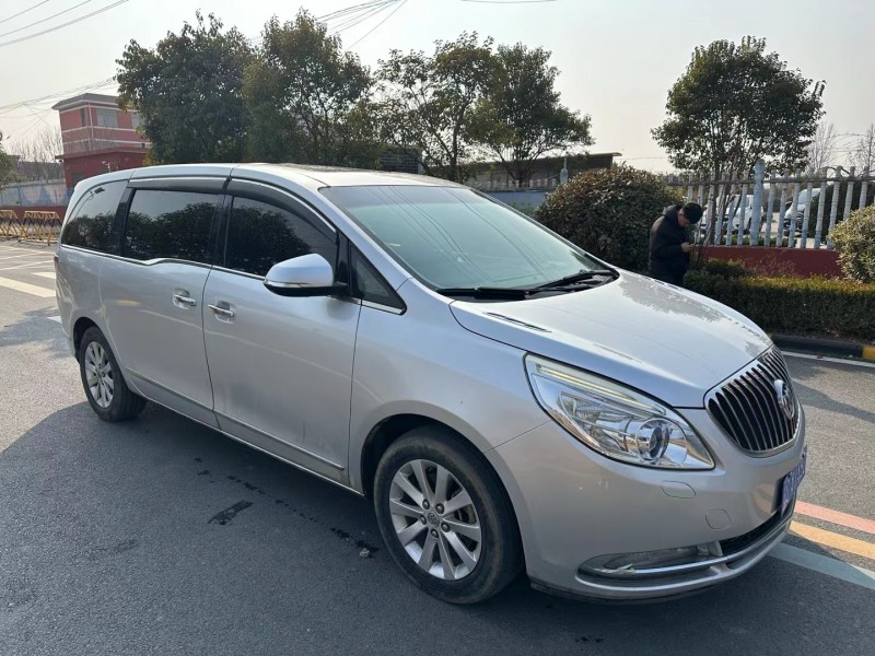 枣庄13年别克GL82