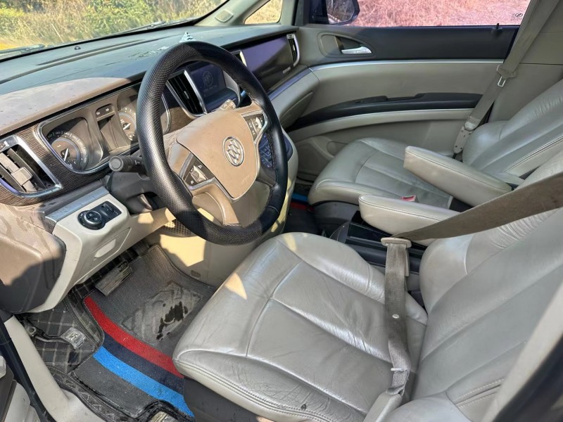 枣庄13年别克GL84