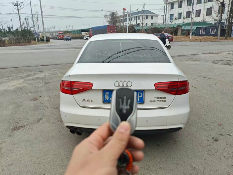 徐州16年奥迪A4L6