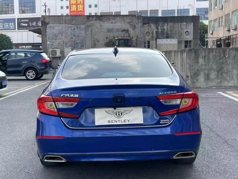 广州20年本田雅阁2