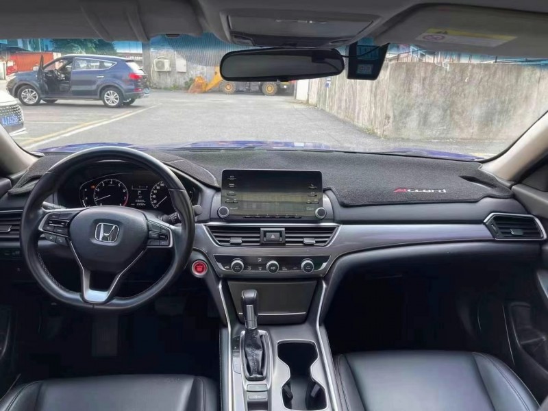 广州20年本田雅阁7