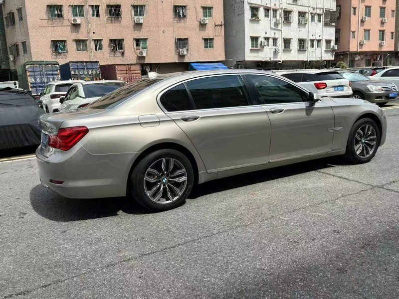 广州10年宝马7系4