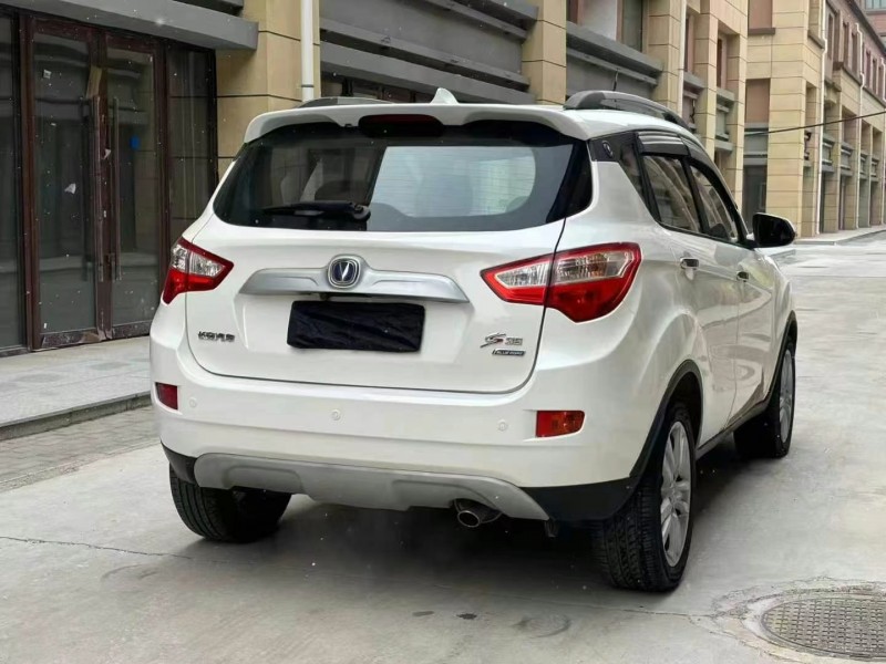 徐州14年長安汽車CS357
