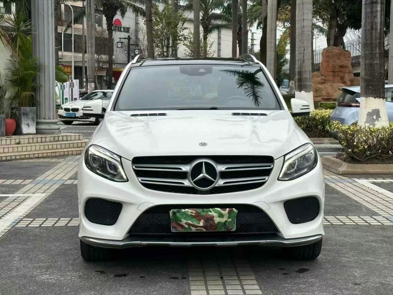 东莞17年奔驰GLE1