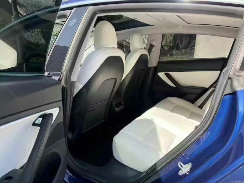 深圳20年特斯拉MODEL 35