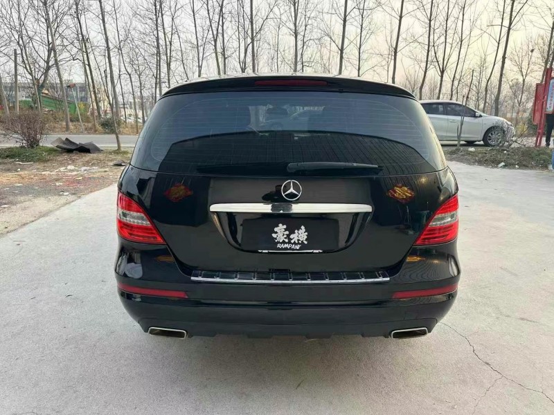徐州13年奔驰R9