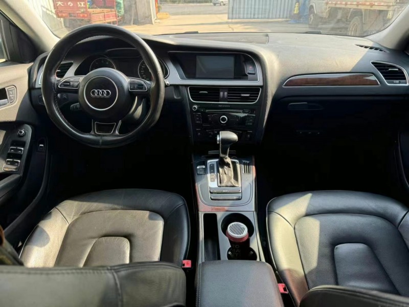 青岛17年奥迪A4L6