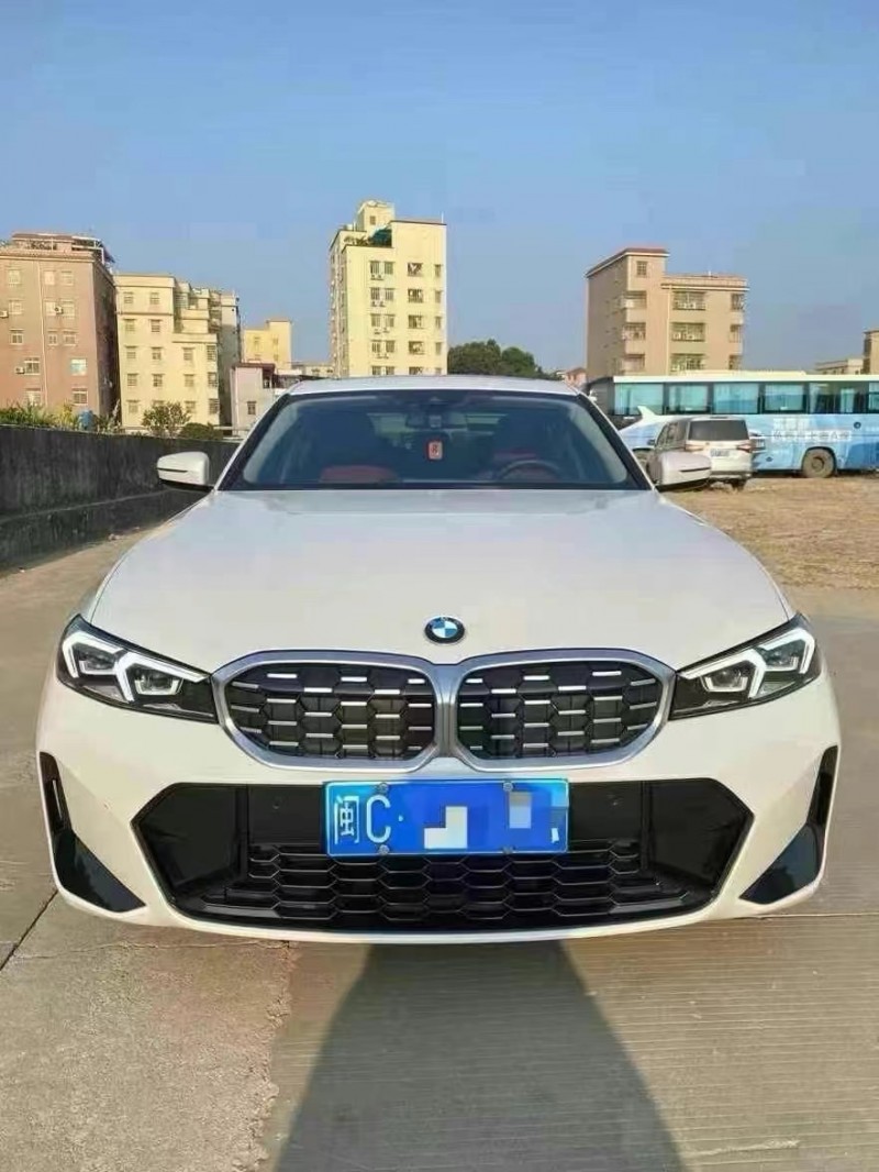 广州23年宝马3系1