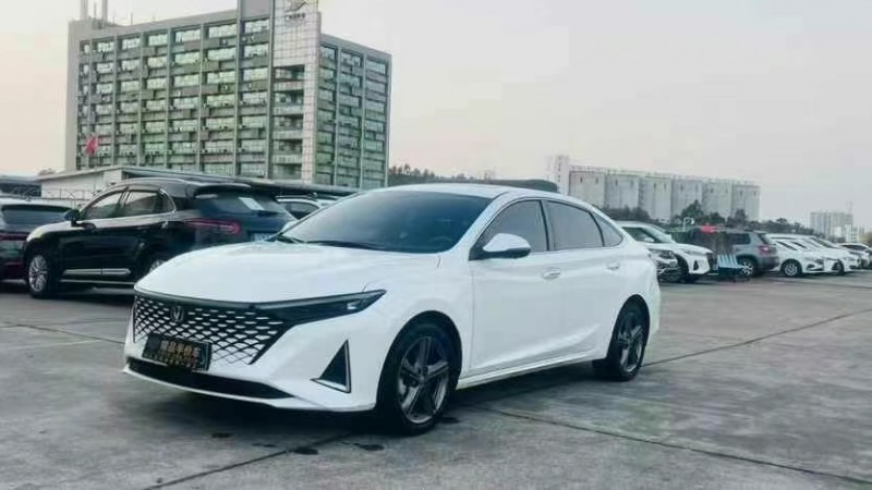 東莞24年長安汽車銳程2