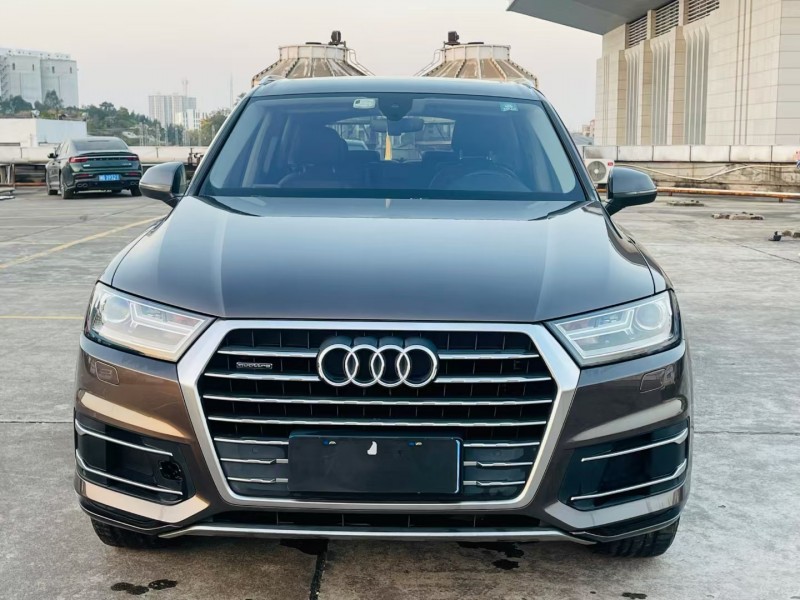 东莞17年奥迪Q71