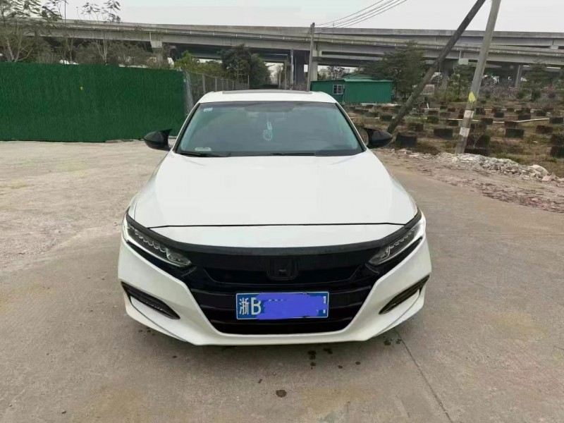 广州19年本田雅阁1