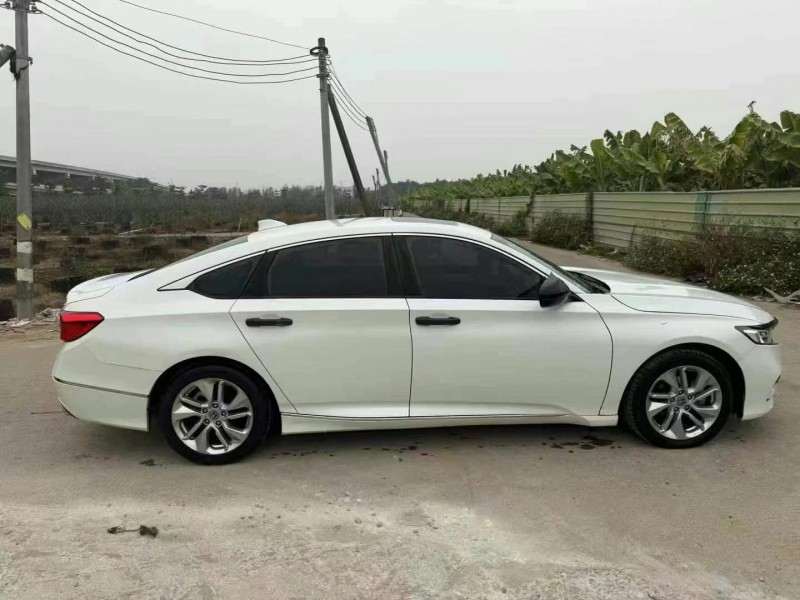 广州19年本田雅阁8