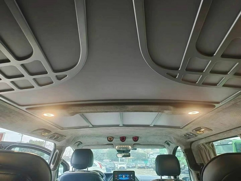 邵阳22年奔驰威霆4