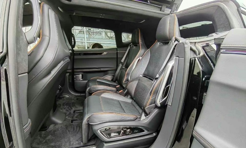 東營23年高合汽車HiPhi X5