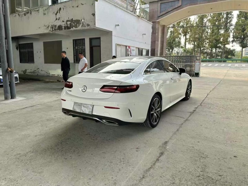 徐州22年奔驰E8