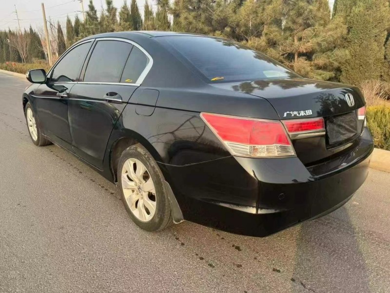 枣庄13年本田雅阁8