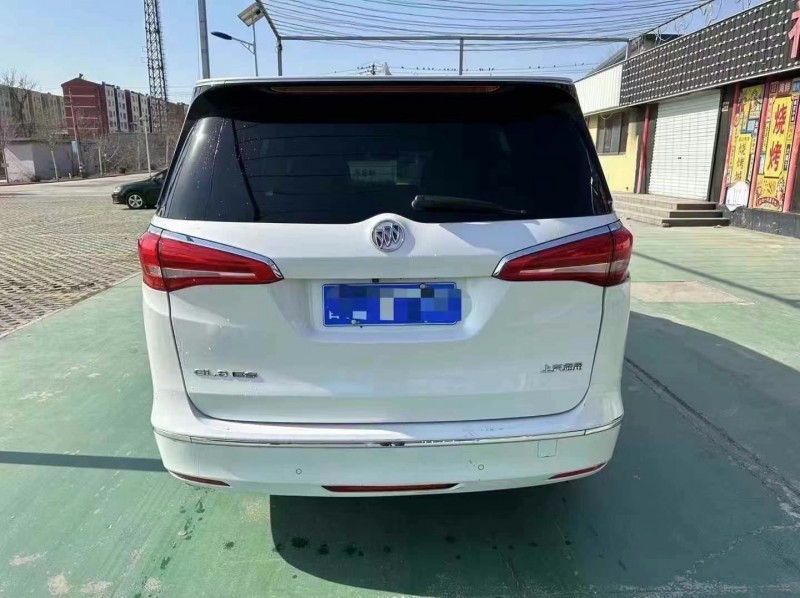 青岛17年别克GL89