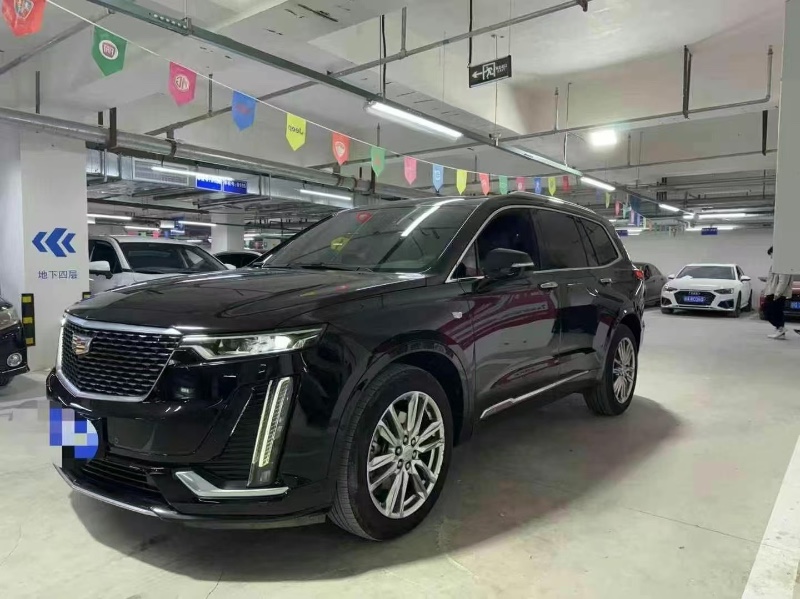 成都22年凱迪拉克XT63