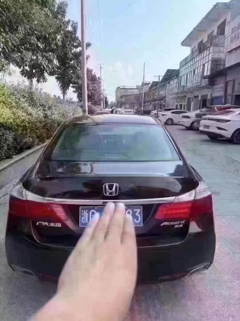 菏泽15年本田雅阁5