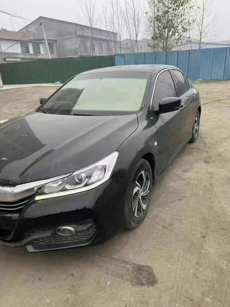 菏泽18年本田雅阁2