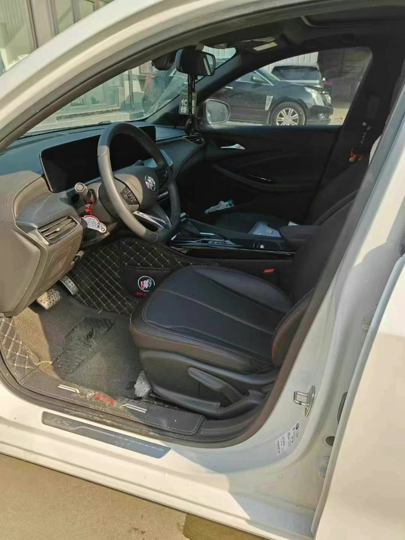 菏泽22年别克威朗4