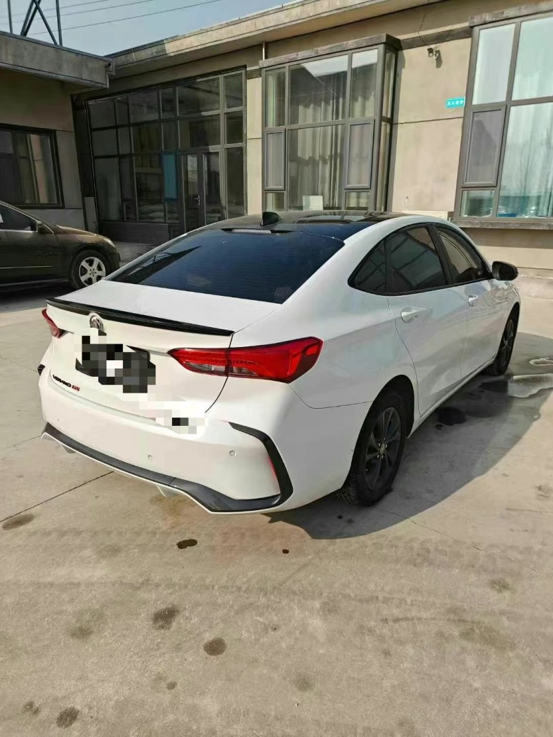 菏泽22年别克威朗7