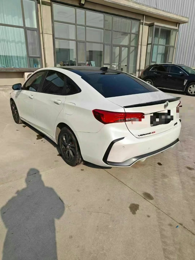 菏泽22年别克威朗8