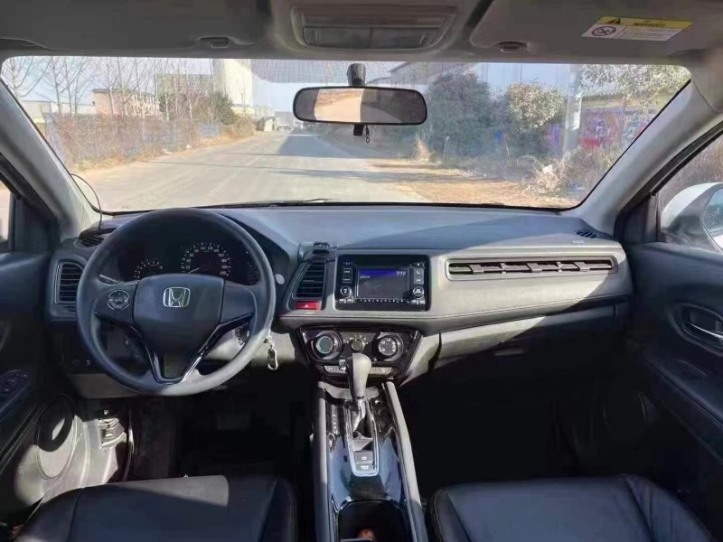 菏泽17年本田缤智5