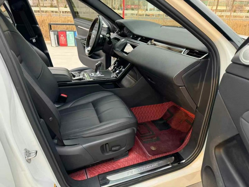 徐州21年路虎极光6