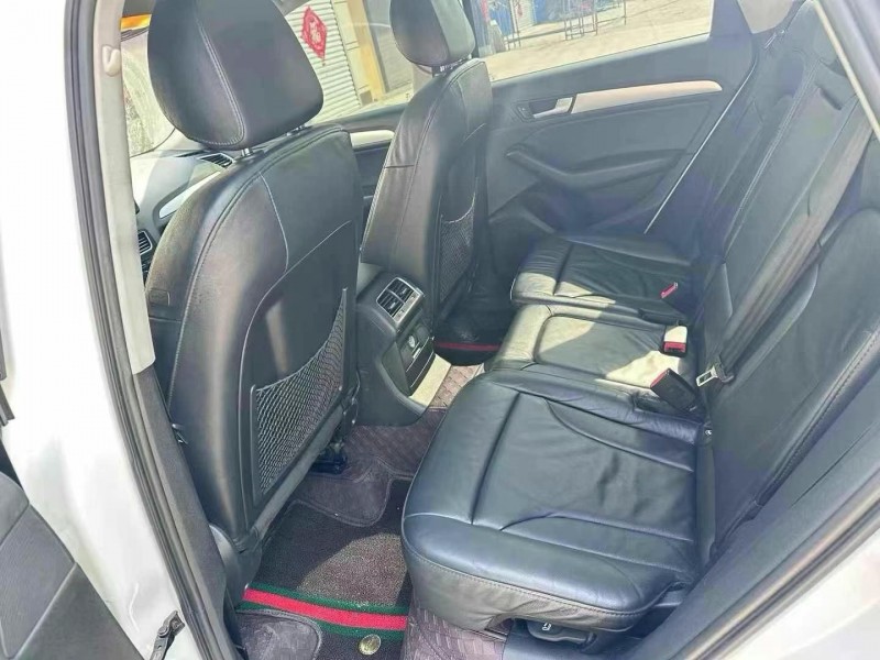 济宁15年奥迪Q54