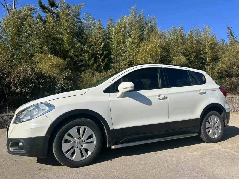 青岛18年铃木锋驭2