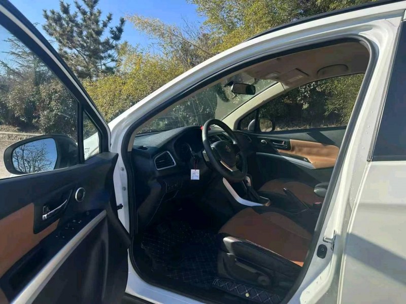 青岛18年铃木锋驭3