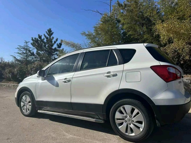 青岛18年铃木锋驭6