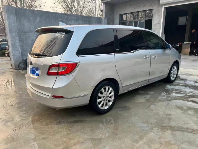 菏泽13年别克GL88