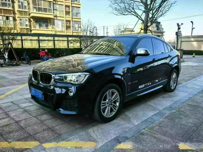 蘇州17年寶馬X43