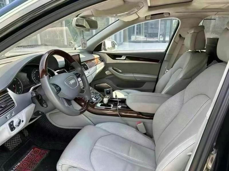 青岛11年奥迪A8L6